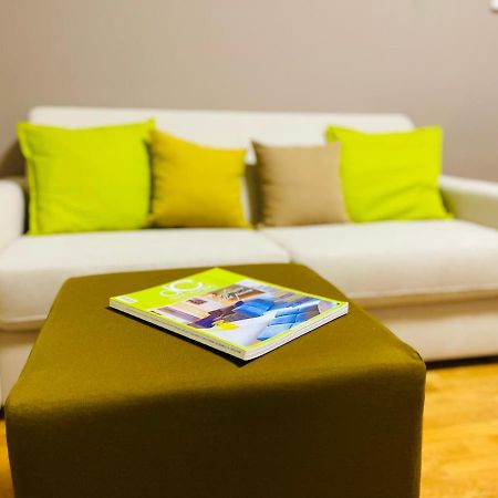 Ca' Del Sole - Attico Panoramico In Centro Storico Apartment Монтаняна Екстериор снимка