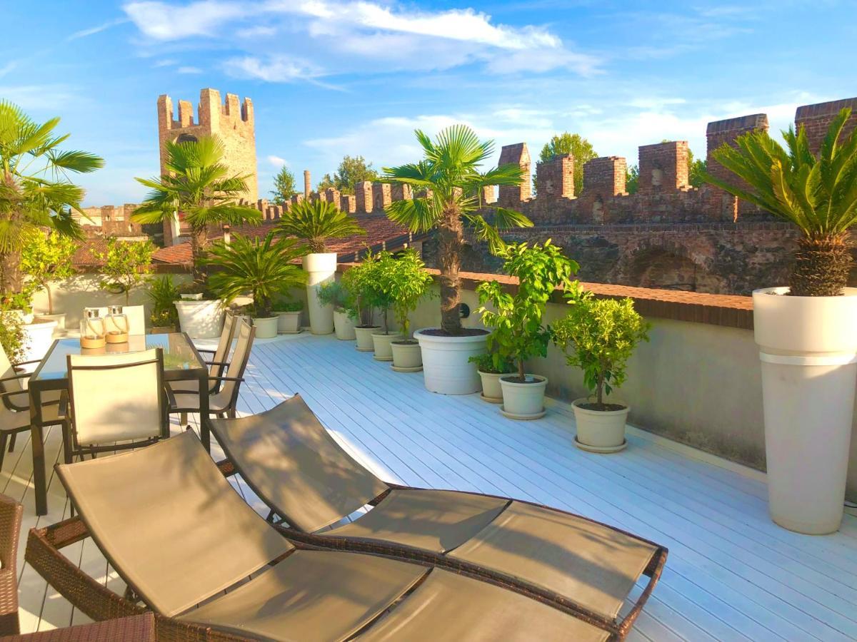Ca' Del Sole - Attico Panoramico In Centro Storico Apartment Монтаняна Екстериор снимка